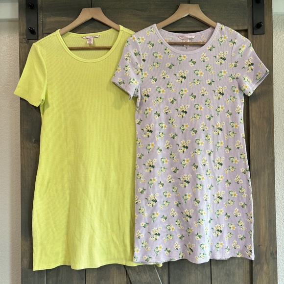 Victoria Secret Sleepshirt Womens Medium Thermal Short Sleeve Lot Of 2 - Picture 1 of 9